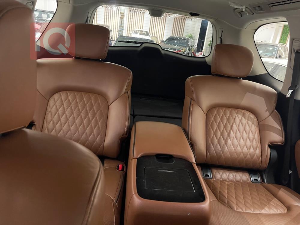 انفنتي QX80